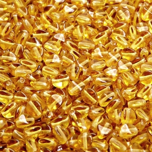 100pcs Czech Pressed Glass Pinch Beads 5mm Topaz