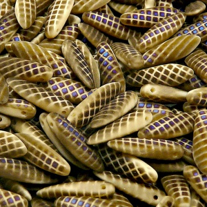 20pcs Czech Pressed Glass Dagger Beads 5x16mm Opaque Beige Azuro Grille Matte