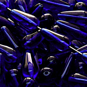 8pcs Czech Pressed Glass Drop Beads 20x9mm Sapphire